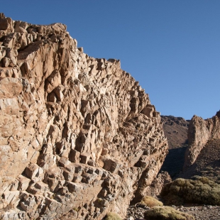 Lava dykes, Teide